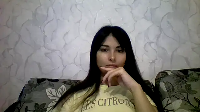 Marina Edwards online show from 09-27-25, 06:29