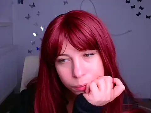 Alice Gotica online show from 11-19-25, 03:34