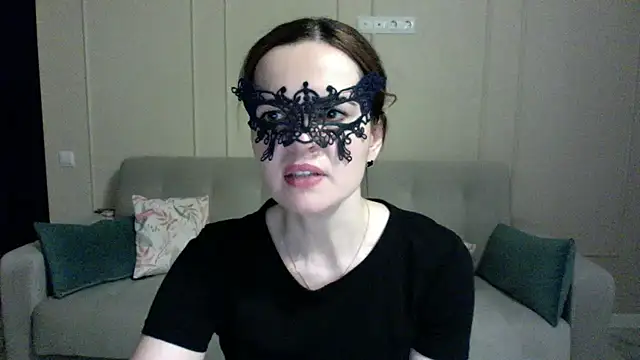 Snapshot of Myrisse chatting on 10-23-25, 04:39 Myrisse online show from 10-23-25, 04:39