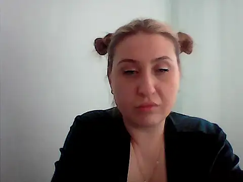 Osyvera online show from 10-05-25, 04:11
