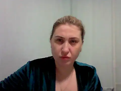 Osyvera online show from 10-05-25, 04:27