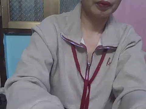 Snapshot of AmyChan086 chatting on 12-17-25, 12:11 AmyChan086 online show from 12-17-25, 12:11