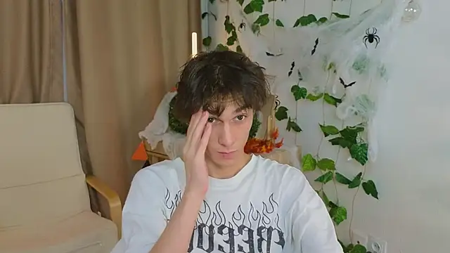 va1ora online show from 11-06-25, 12:28