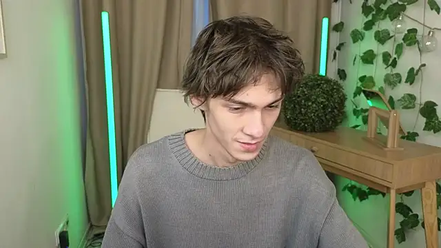 va1ora online show from 11-15-25, 01:29