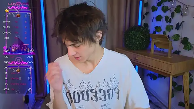 va1ora online show from 11-23-25, 12:38