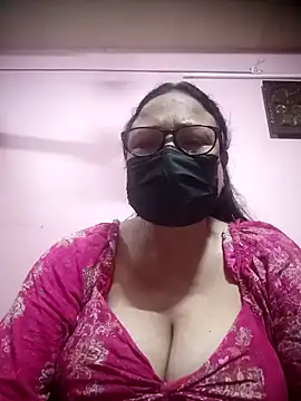 thehotlady online show from 11-11-25, 06:35