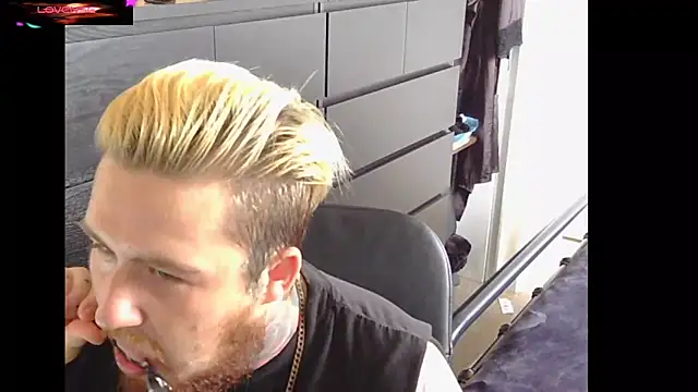 ThatAltGuy online show from 10-01-25, 08:31