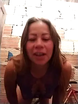 LaraCaliente online show from 10-07-25, 07:05