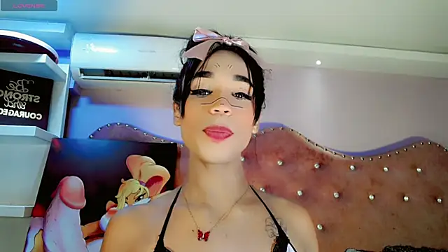 Snapshot of JessiscaWalker chatting on 10-14-25, 07:58 JessiscaWalker online show from 10-14-25, 07:58