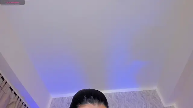 Sophiie Belle online show from 10-04-25, 01:53
