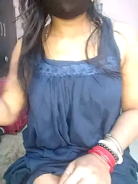 Snapshot of Bengalibeauty96 chatting on 02-18-26, 02:18 Bengalibeauty96 online show from 02-18-26, 02:18