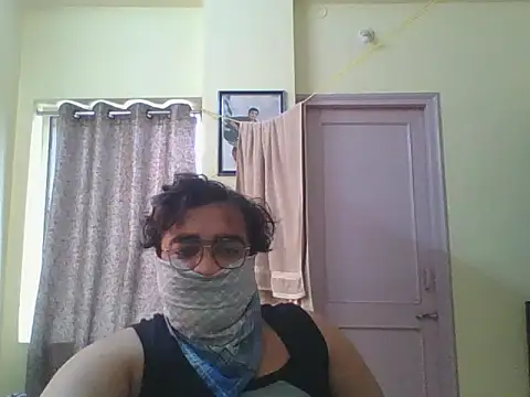 Snapshot of Kunal6782 chatting on 11-18-25, 11:14 Kunal6782 online show from 11-18-25, 11:14