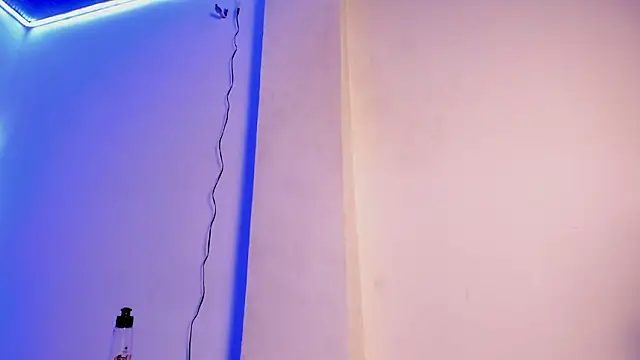 Snapshot of abbiecollins_js chatting on 02-18-26, 11:17 abbiecollins js online show from 02-18-26, 11:17