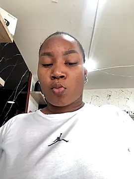 Snapshot of Karol_sexy23 chatting on 10-24-25, 02:46 Karol sexy23 online show from 10-24-25, 02:46