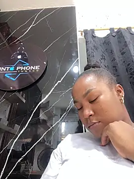 Snapshot of Karol_sexy23 chatting on 10-30-25, 07:03 Karol sexy23 online show from 10-30-25, 07:03