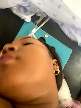 Snapshot of Karol_sexy23 chatting on 11-03-25, 02:40 Karol sexy23 online show from 11-03-25, 02:40