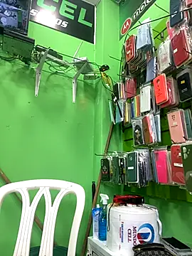 Snapshot of Karol_sexy23 chatting on 11-25-25, 02:17 Karol sexy23 online show from 11-25-25, 02:17