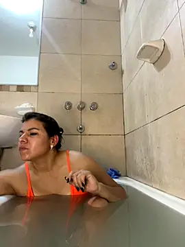 Snapshot of jezabel7_ chatting on 11-30-25, 05:33 jezabel7 online show from 11-30-25, 05:33