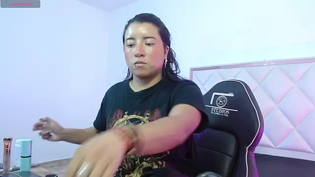 NANAKY TAY online show from 10-14-25, 12:28