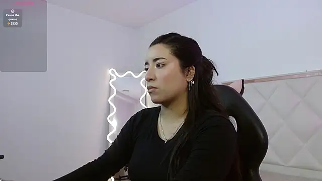 NANAKY TAY online show from 10-24-25, 12:01