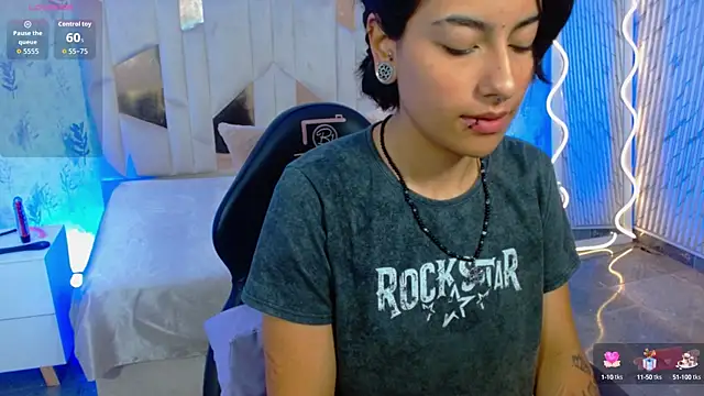 DAKOTA TAY1 online show from 09-24-25, 11:57