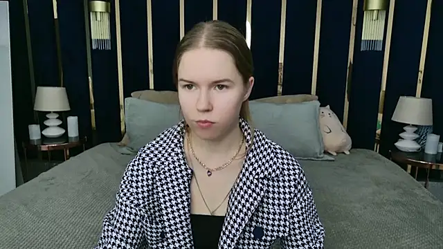 Snapshot of Alida_Brice chatting on 11-09-25, 05:28 Alida Brice online show from 11-09-25, 05:28