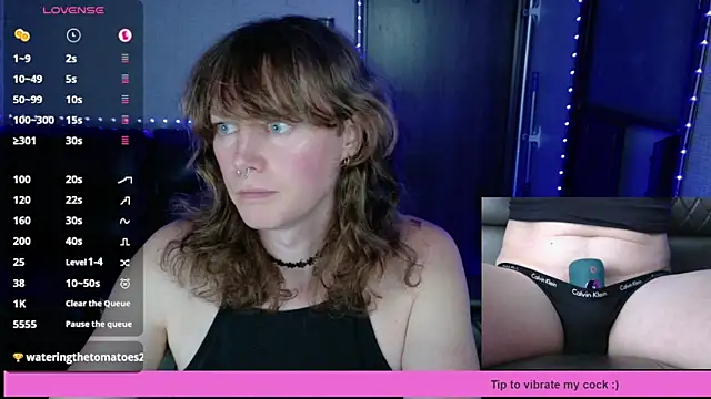 Snapshot of tsellieryder chatting on 10-17-25, 11:18 tsellieryder online show from 10-17-25, 11:18