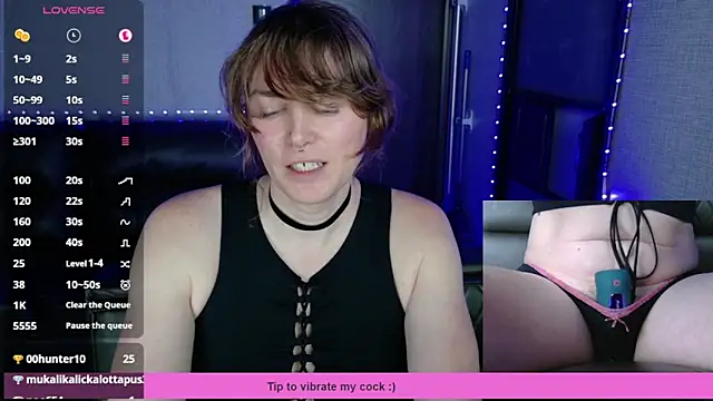 Snapshot of tsellieryder chatting on 11-15-25, 02:09 tsellieryder online show from 11-15-25, 02:09