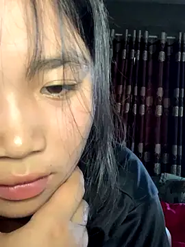 Luna-xinh04 online show from 10-03-25, 02:19