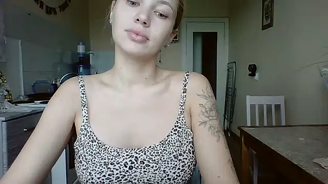 Lismera online show from 09-30-25, 11:04