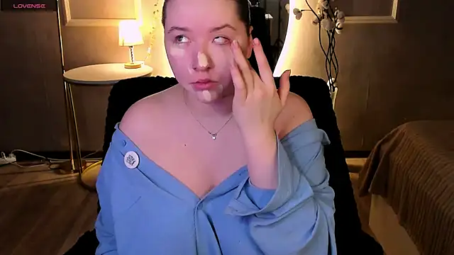 Selena Muse online show from 02-06-26, 01:25