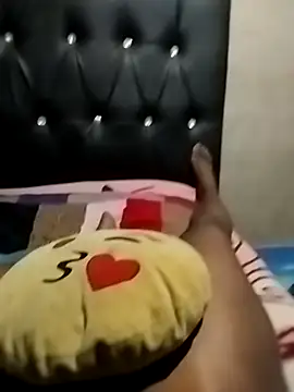 Snapshot of Dickninja084 chatting on 02-25-26, 05:55 Dickninja084 online show from 02-25-26, 05:55