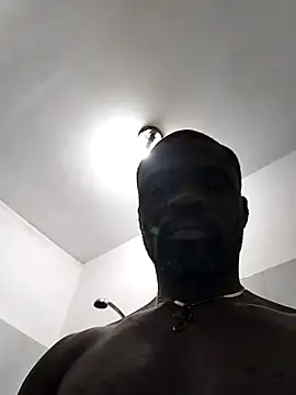 Kwasi-a online show from 10-23-25, 04:06