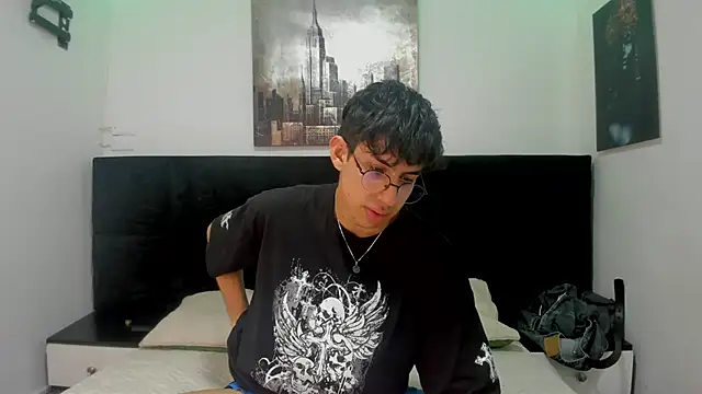 Aaron Spencer13 online show from 11-10-25, 07:35