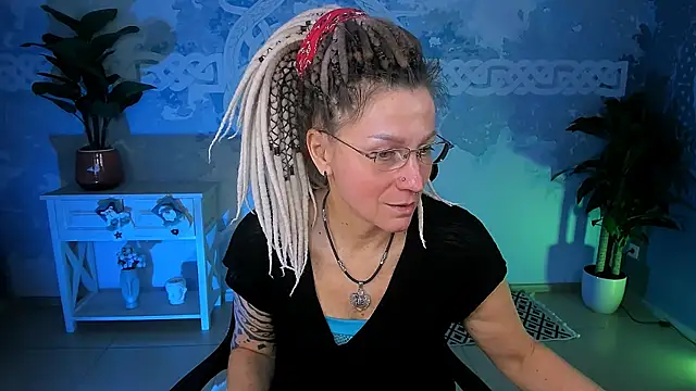 Snapshot of UmaSpace chatting on 01-07-26, 05:10 UmaSpace online show from 01-07-26, 05:10