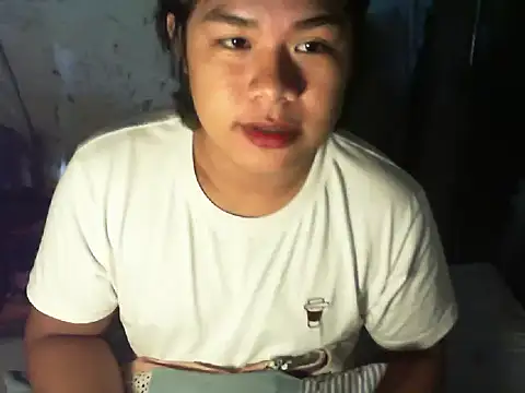 Snapshot of Huntrix2025 chatting on 10-09-25, 10:19 Huntrix2025 online show from 10-09-25, 10:19