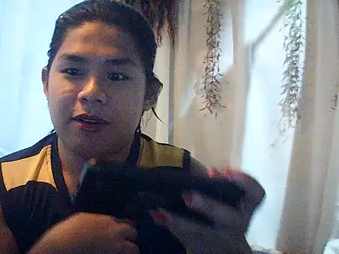 Snapshot of Huntrix2025 chatting on 10-20-25, 11:32 Huntrix2025 online show from 10-20-25, 11:32