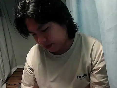 Snapshot of Huntrix2025 chatting on 11-20-25, 08:41 Huntrix2025 online show from 11-20-25, 08:41