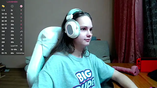 SharybbFace online show from 10-28-25, 03:58