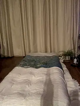 Snapshot of Mia_Winters chatting on 11-08-25, 05:23 Mia Winters online show from 11-08-25, 05:23