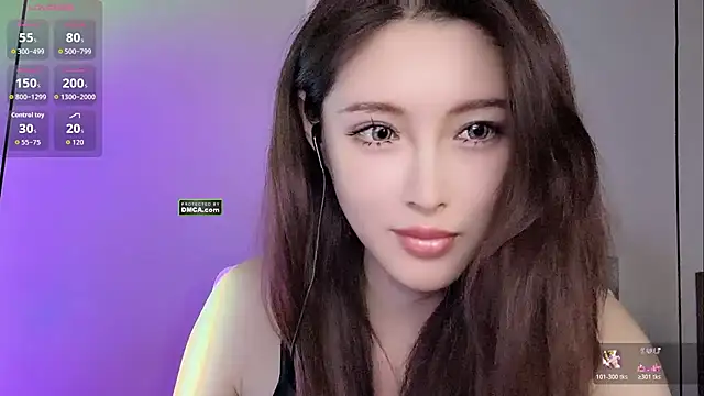 QiaoHui online show from 10-20-25, 08:09