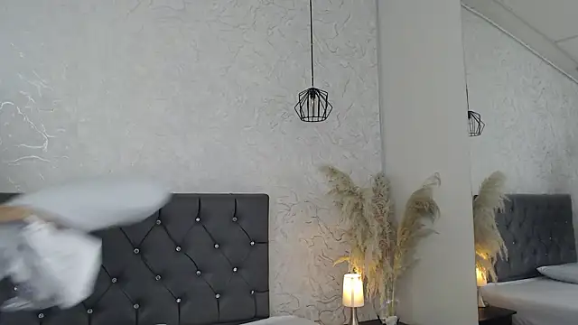 Sabriinaa Foxx online show from 03-09-26, 11:47