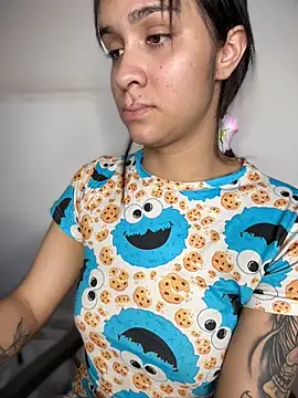 Isabella-Teen online show from 12-04-25, 02:10