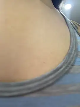 Isabella-Teen online show from 02-20-26, 01:57