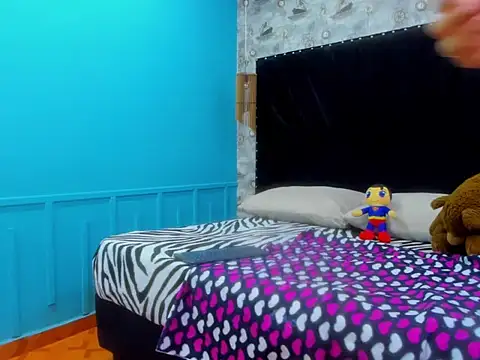 Karol-Horny online show from 10-01-25, 01:39
