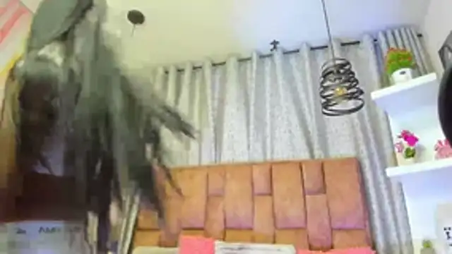 alix noa online show from 11-11-25, 07:25