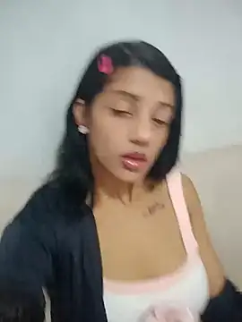 Snapshot of divinabb chatting on 10-25-25, 03:03 divinabb online show from 10-25-25, 03:03