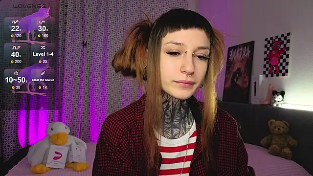 LilithPoison online show from 11-02-25, 08:33