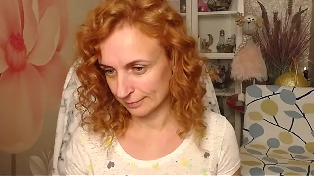 Snapshot of Venus_love1 chatting on 11-10-25, 06:29 Venus love1 online show from 11-10-25, 06:29