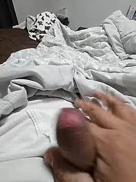 matatan0323 online show from 10-24-25, 03:03